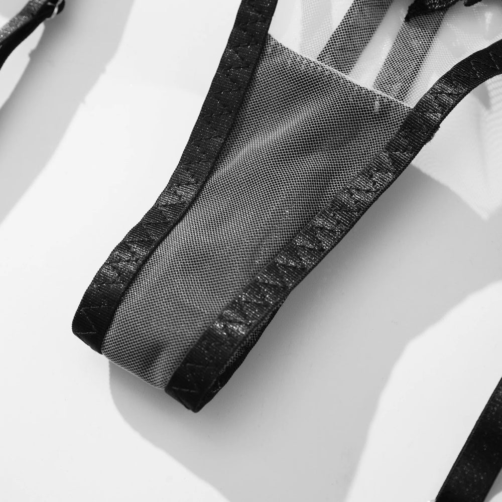 
                  
                    Odkryty komplet bielizny Mirea
                  
                