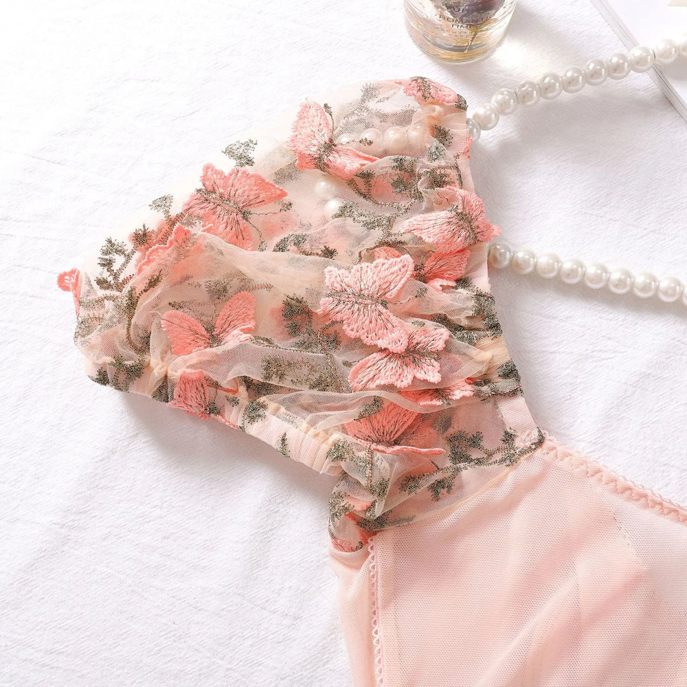 
                  
                    Komplet bielizny z topem Butterfly
                  
                
