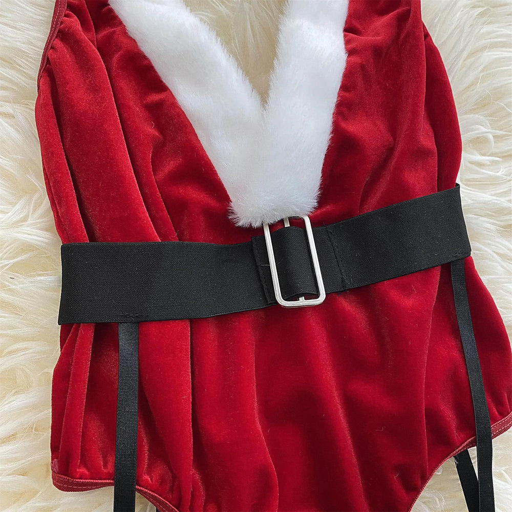 
                  
                    Świąteczne przebranie Mikołajki
                  
                