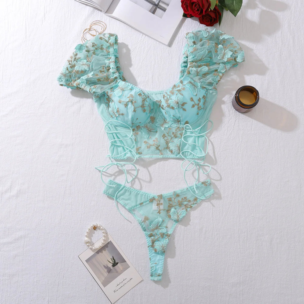 
                  
                    Komplet bielizny z topem Butterfly
                  
                